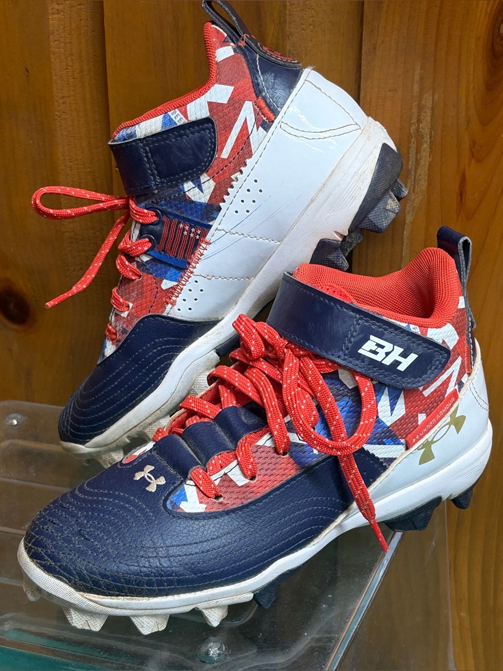 Title: Under Armour Harper 7 Mid RM Youth Baseball Cleats – Size 3Y (3025599-400